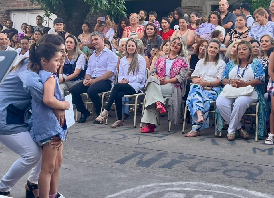 GENTILE ACOMPAÑÓ EL EMOTIVO CIERRE DEL CICLO LECTIVO 2025 